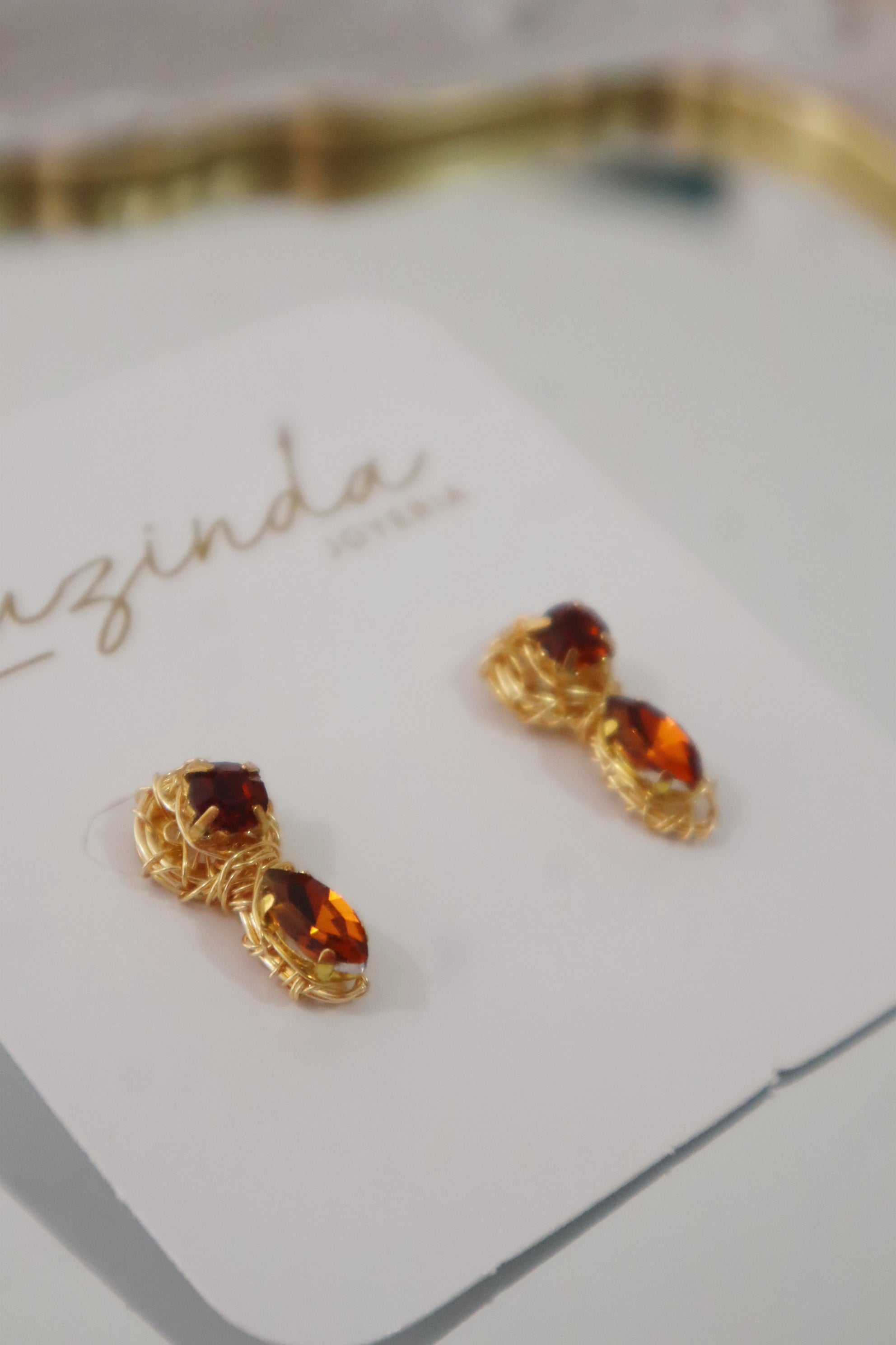 Aretes Alba